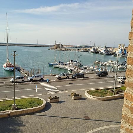 Stanze Al Porto Daire Civitavecchia Dış mekan fotoğraf